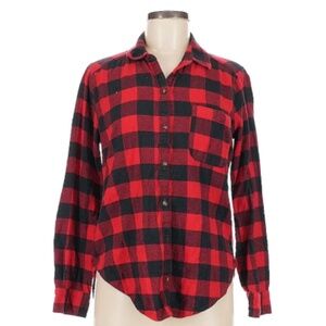 Hollister Red and Black Flannel Shirt